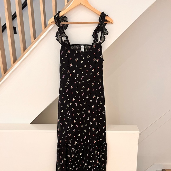 Sweetheart Floral Maxi - Picture 2 of 4